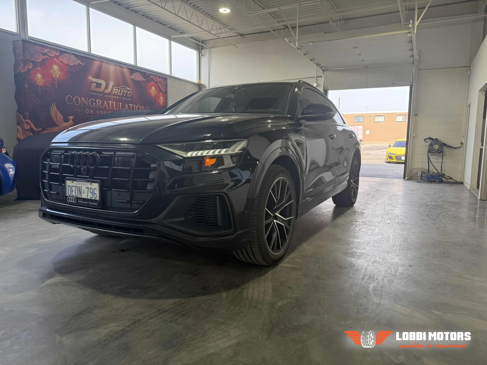 Audi SQ7, снимка 7 - Автомобили и джипове - 56069764