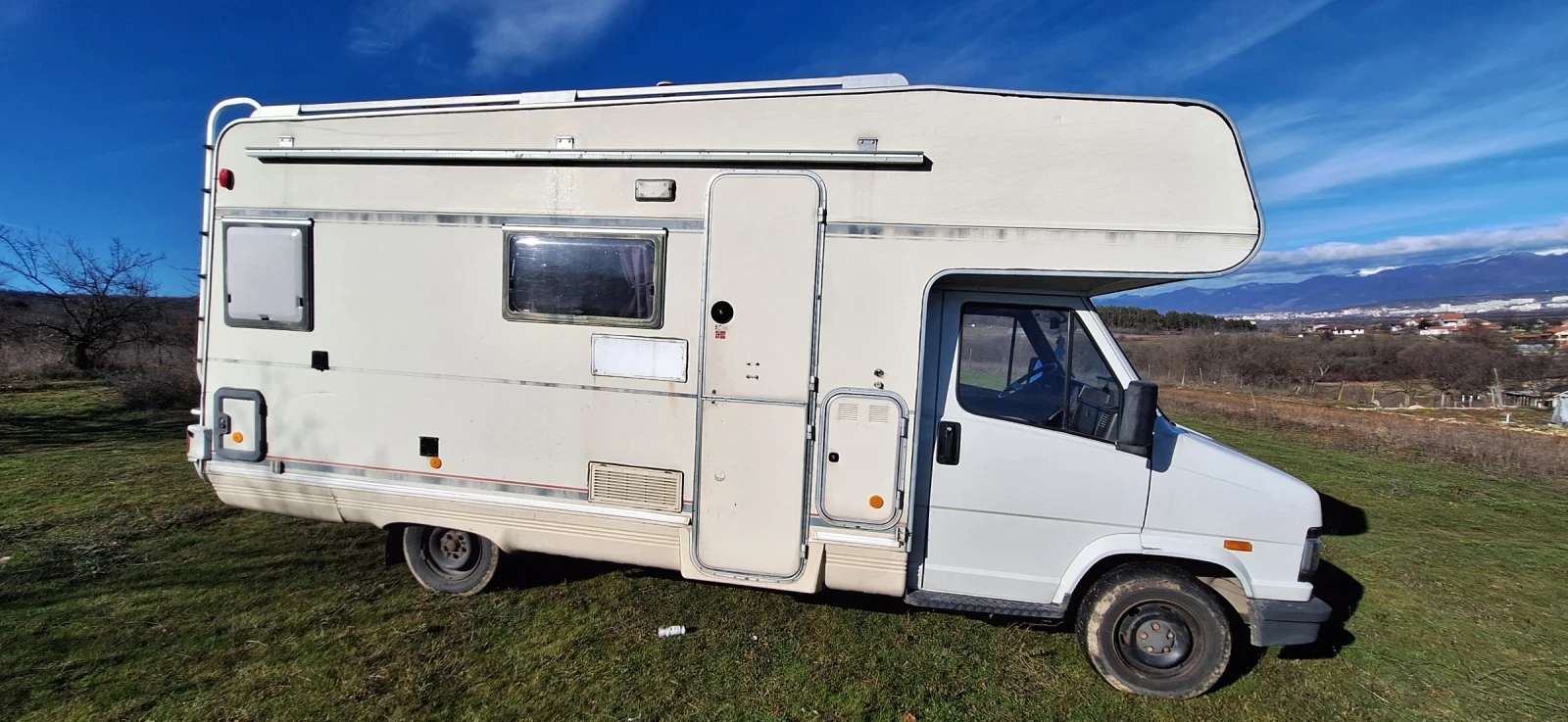 Кемпер Burstner  - изображение 9