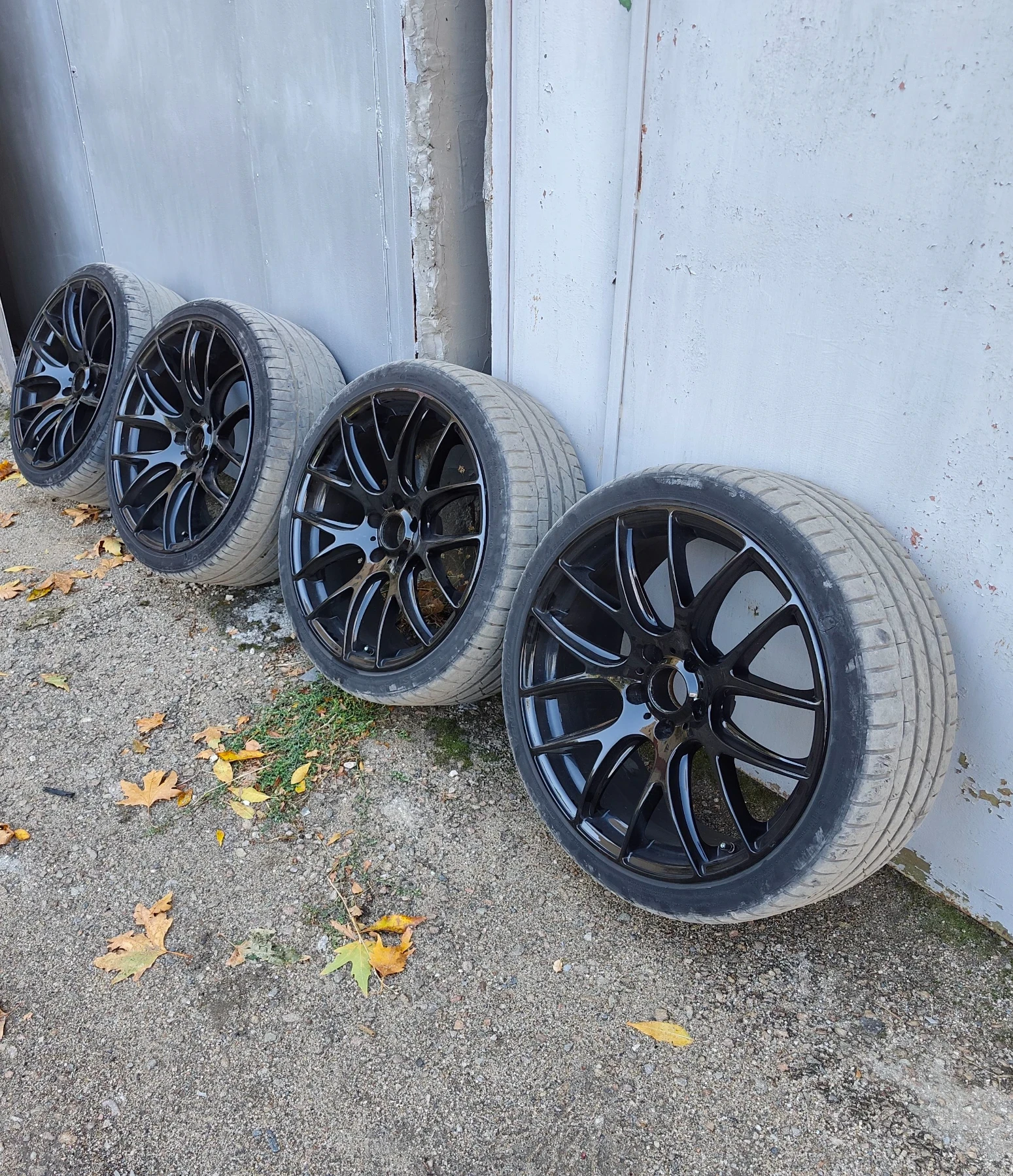 ���� � ������ 245/35R20 | Mobile.bg � ����������� 2
