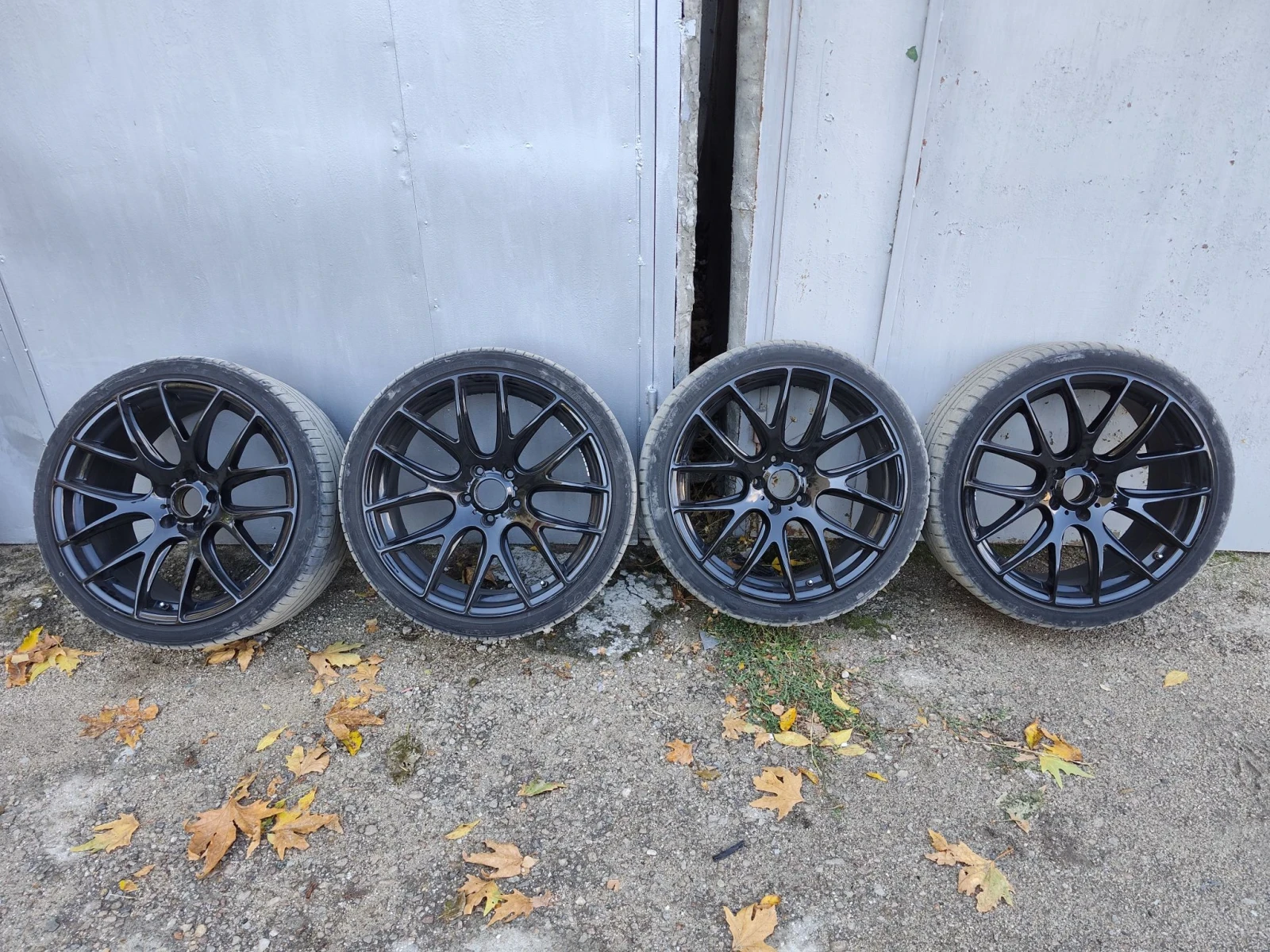 ���� � ������ 245/35R20 | Mobile.bg � ����������� 3