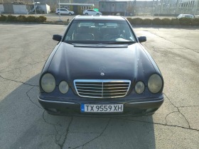 Обява за продажба на Mercedes-Benz E 220 W210 ~3 500 лв. - изображение 1