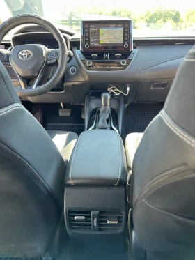 Обява за продажба на Toyota Corolla 1.6i CVT Luxury Гаранция ~41 000 лв. - изображение 10