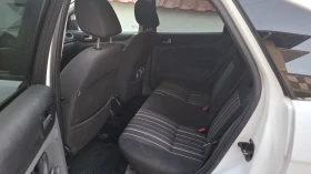 Обява за продажба на Ford Focus 1.8i ~6 500 лв. - изображение 10