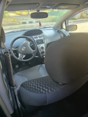 Toyota Yaris - 3000 € / 5867.49 лв. - 65768992 4