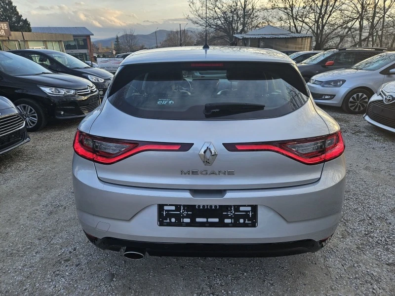 Renault Megane 1.2Turbo euro6 Full, снимка 5 - Автомобили и джипове - 44447825