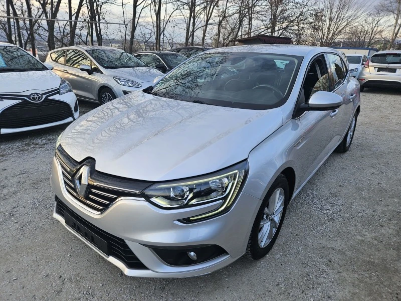 Renault Megane 1.2Turbo euro6 Full, снимка 8 - Автомобили и джипове - 44447825