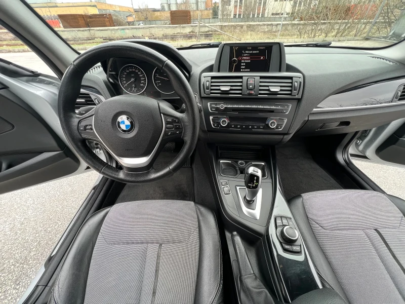 BMW 120 D 184к.с AVTOMAT / KEYLESS / URBAN / NAVI / XENON, снимка 10 - Автомобили и джипове - 44686004