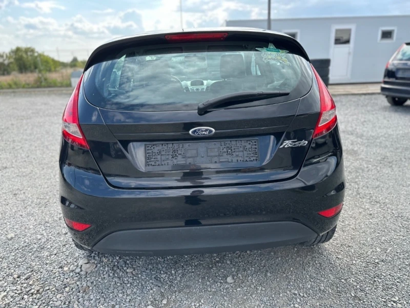 Ford Fiesta 1.2i, снимка 6 - Автомобили и джипове - 47310596