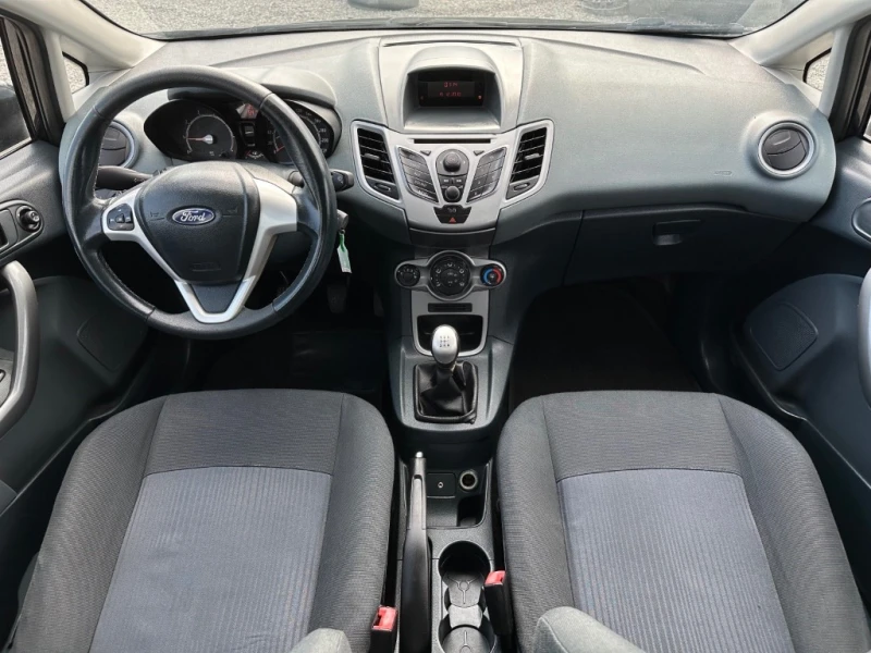 Ford Fiesta 1.2i, снимка 10 - Автомобили и джипове - 47310596