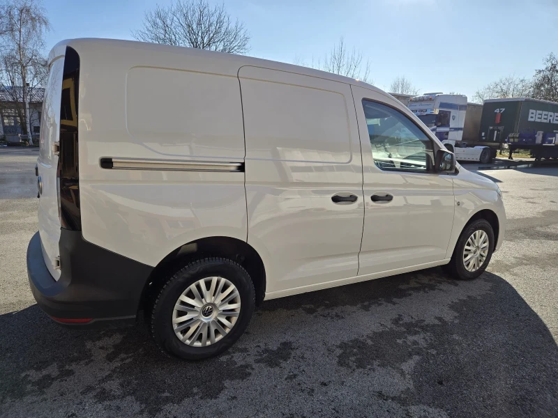 VW Caddy 2.0TDI, снимка 7 - Автомобили и джипове - 48498845