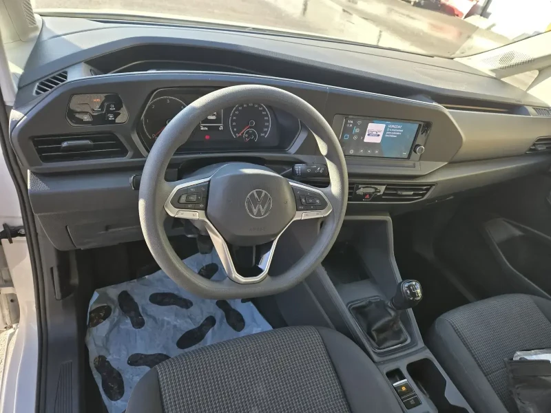 VW Caddy 2.0TDI, снимка 12 - Автомобили и джипове - 48498845