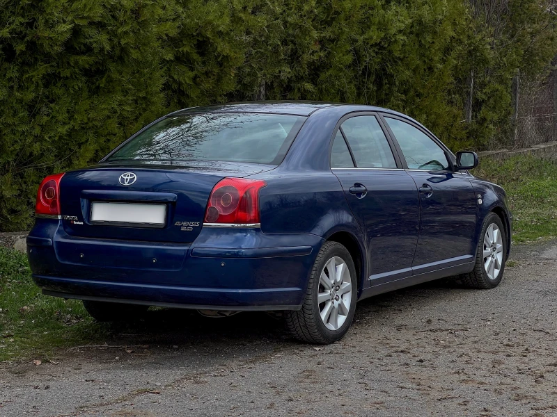 Toyota Avensis, снимка 3 - Автомобили и джипове - 48539627