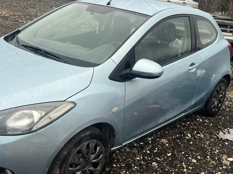 Mazda 2, снимка 3 - Автомобили и джипове - 48580923