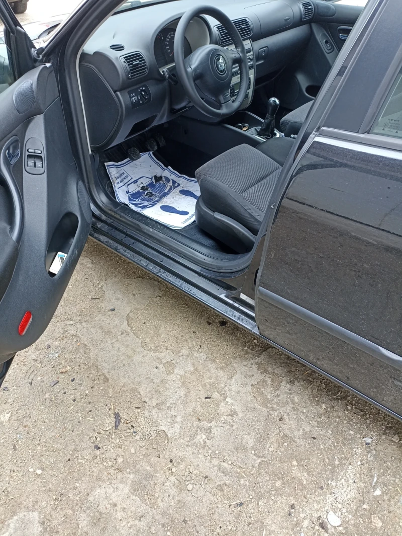 Seat Leon 1.9 tdi 90 к.с. FACELIFT 2004 г., снимка 13 - Автомобили и джипове - 50417542