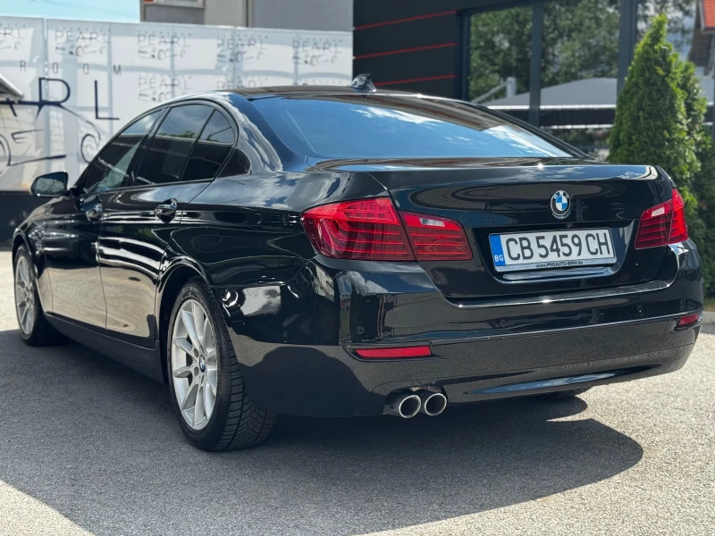 BMW 530 d xDrive LED PANO Keyless HUD Soft-close Обдухване, снимка 6 - Автомобили и джипове - 50884492