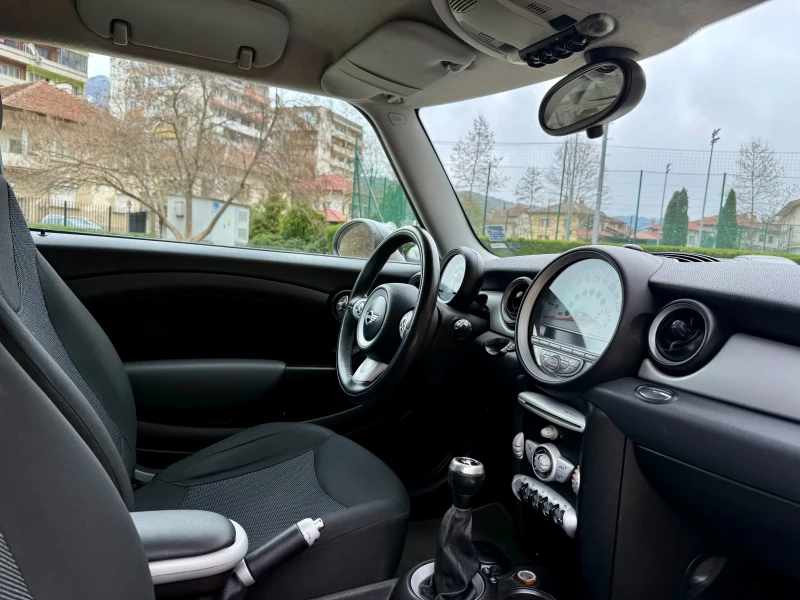 Mini Clubman 1.6, снимка 8 - Автомобили и джипове - 52371362