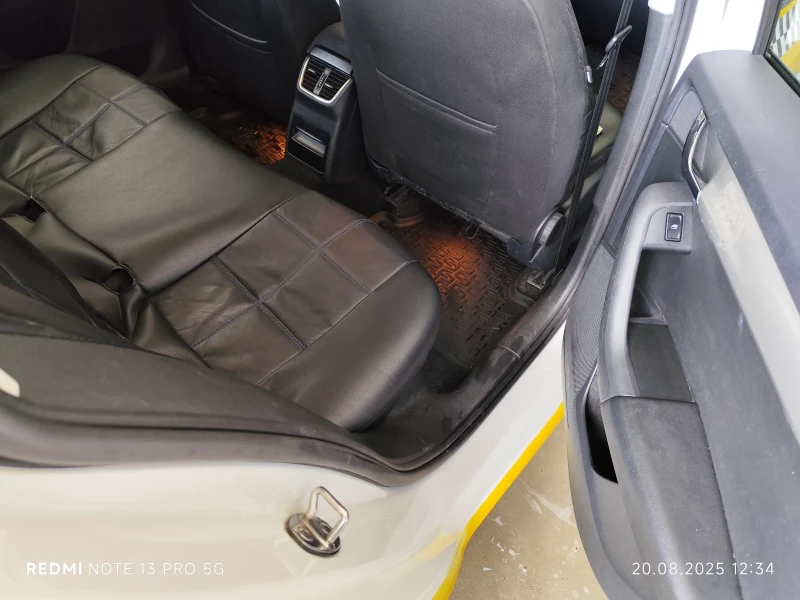 Skoda Octavia G-TEC, снимка 9 - Автомобили и джипове - 52563030