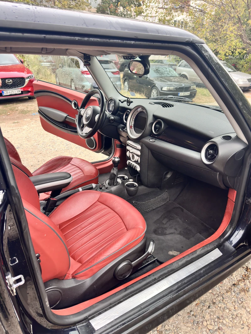 Mini Cooper D, снимка 13 - Автомобили и джипове - 52135674