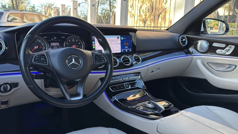 Mercedes-Benz E 300 AMG Sport line, снимка 12 - Автомобили и джипове - 52395139
