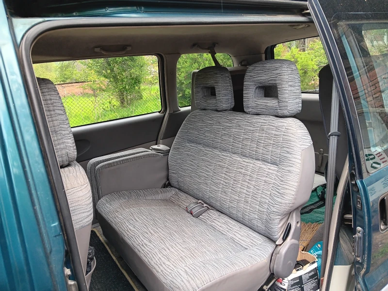 Mitsubishi Space gear, снимка 2 - Автомобили и джипове - 52677489