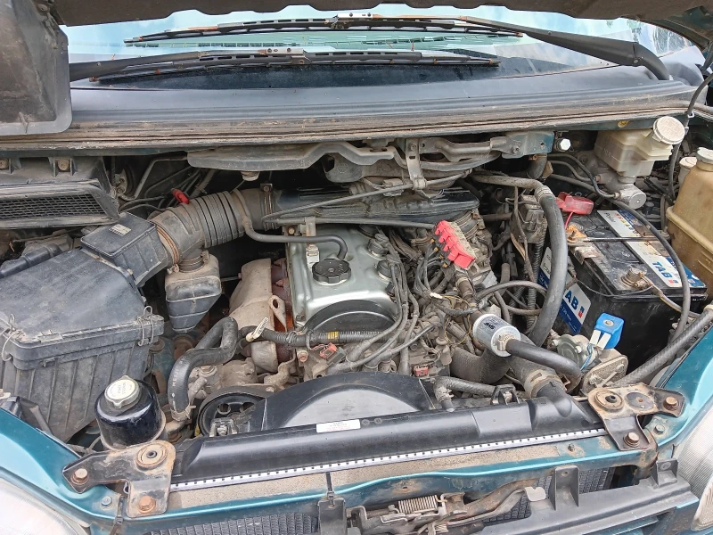 Mitsubishi Space gear, снимка 8 - Автомобили и джипове - 52677489