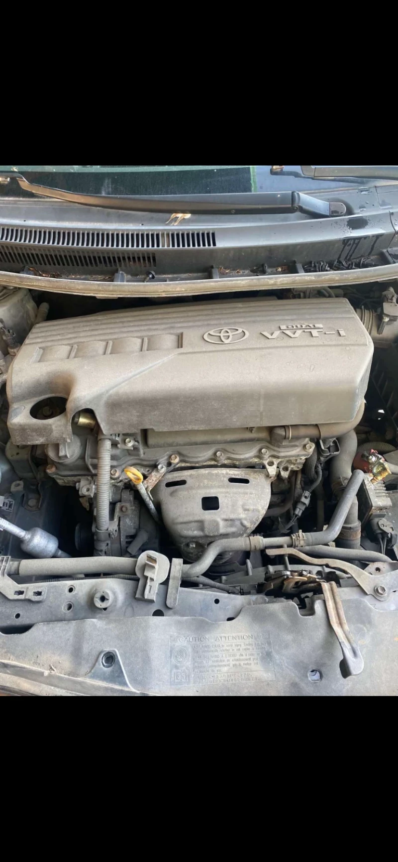 Toyota Auris 1.3i 16V, снимка 2 - Автомобили и джипове - 52953208