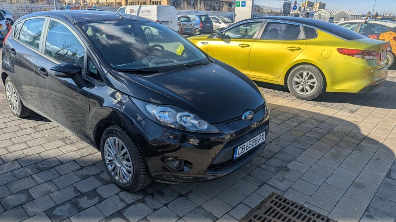 Ford Fiesta, снимка 3 - Автомобили и джипове - 53167913