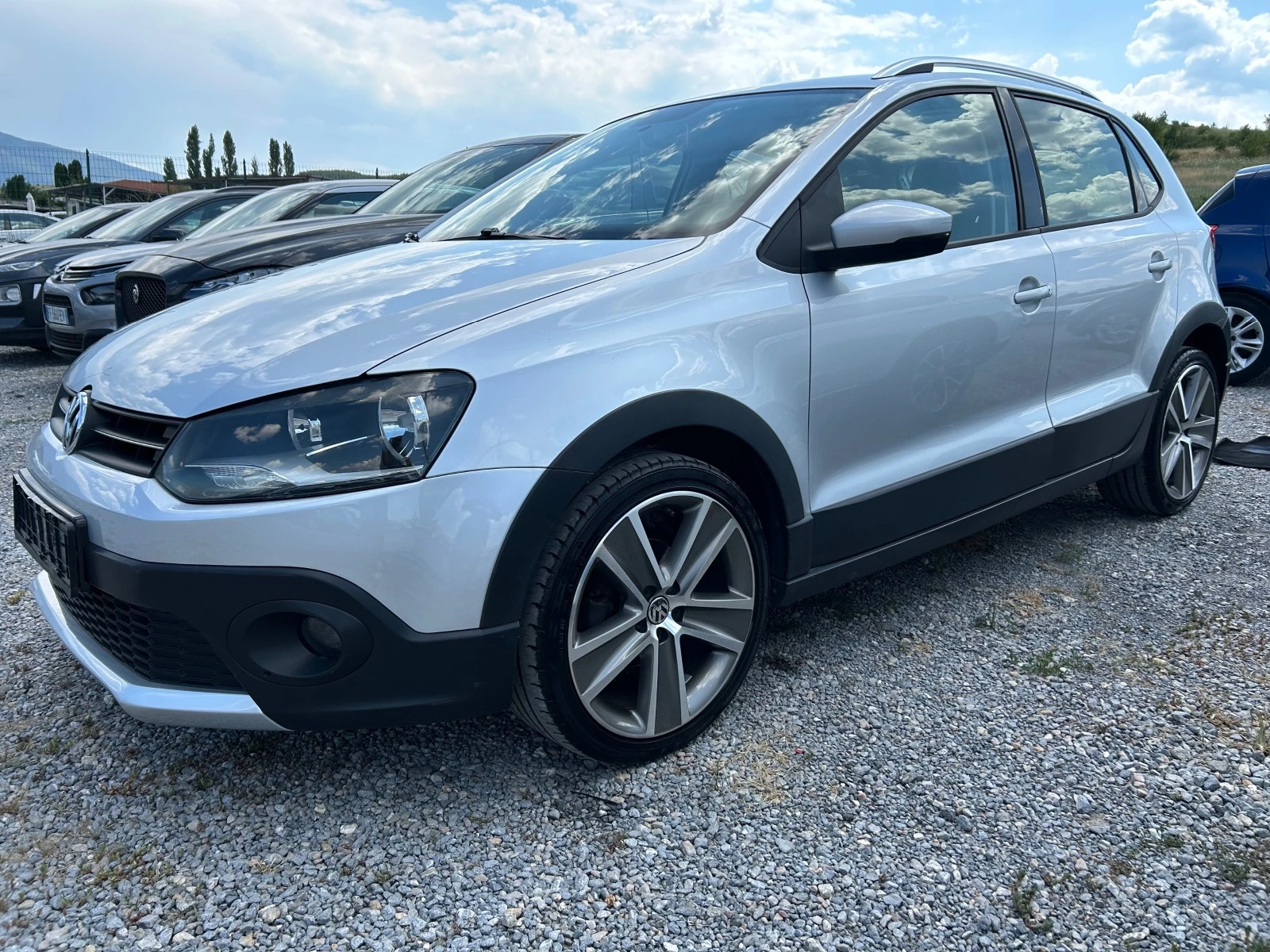 VW Polo Cross 1.4 Benzin  - изображение 3