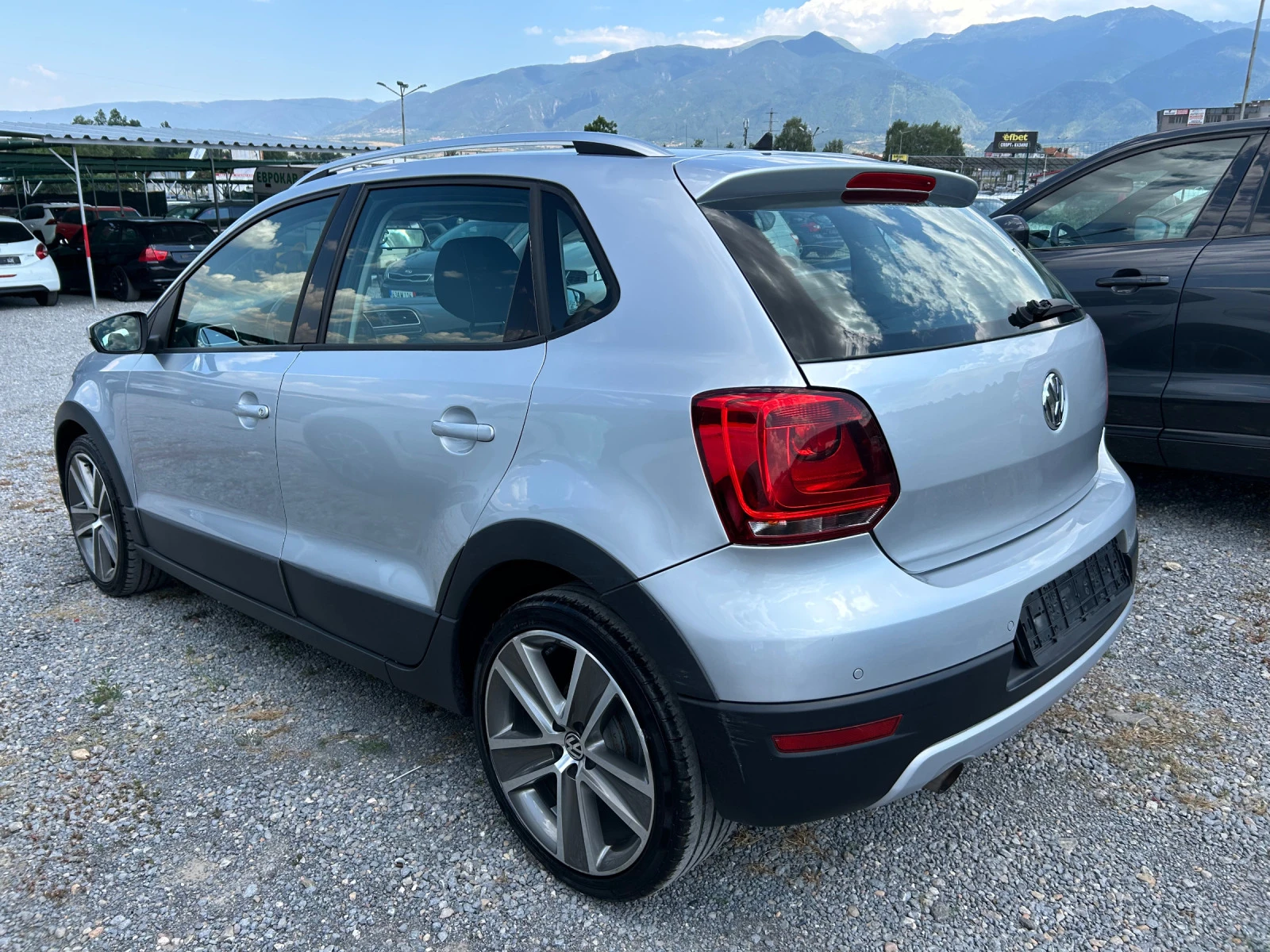 VW Polo Cross 1.4 Benzin  - изображение 7