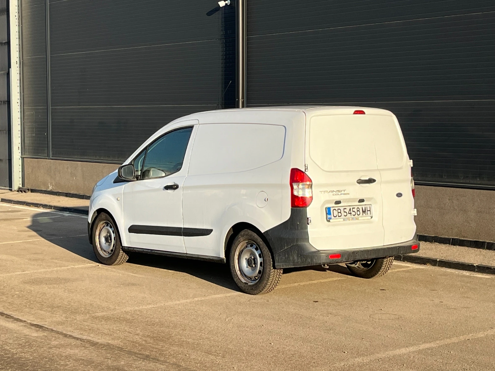 Ford Courier 1.5d/95к.с./Хладилен/N1 - изображение 3
