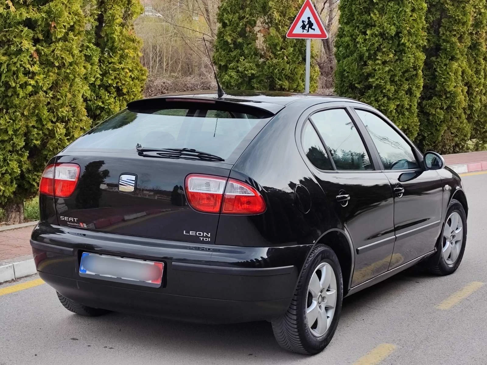 Seat Leon 1.9 tdi 90 к.с. FACELIFT 2004 г. - изображение 7