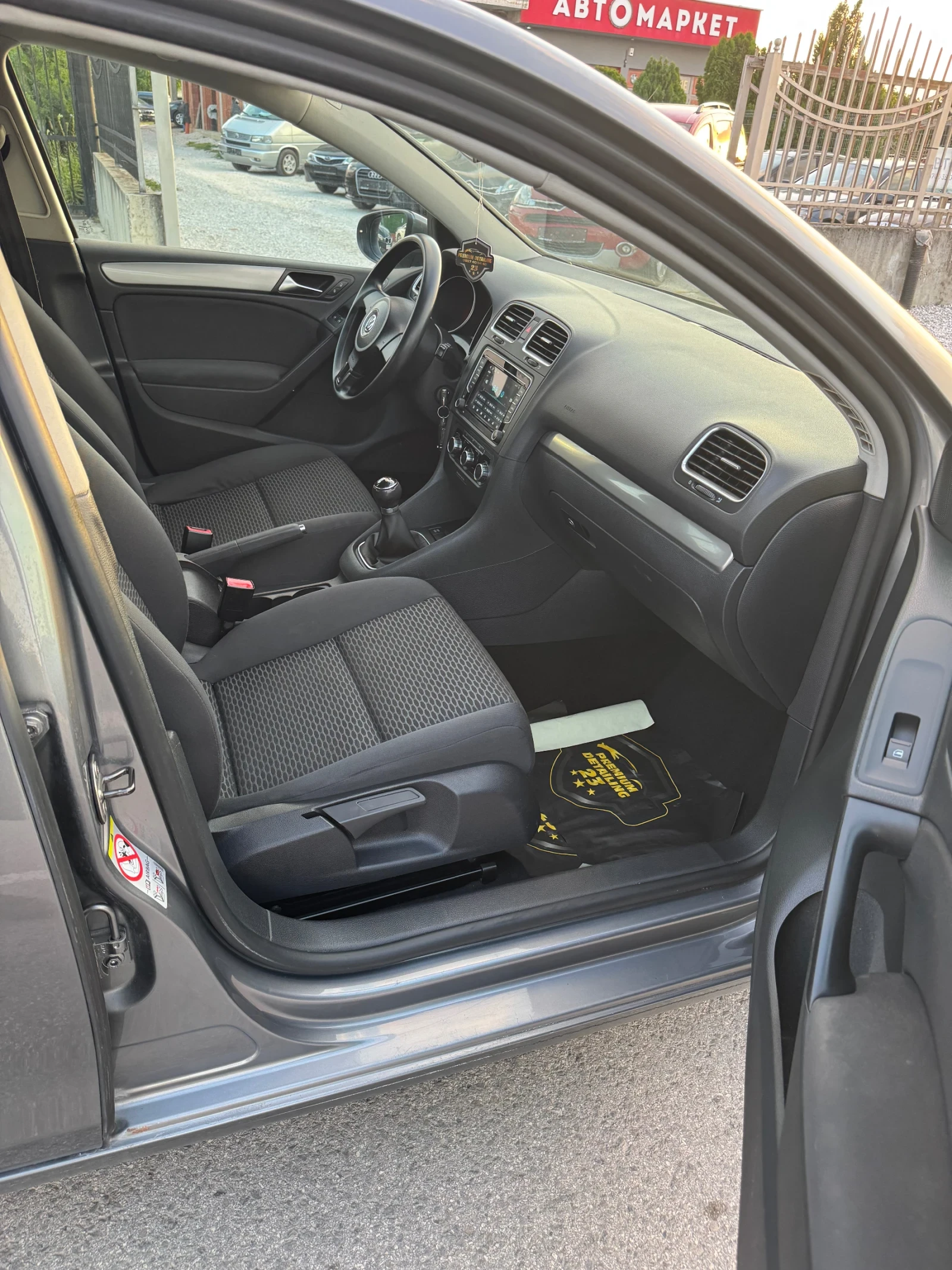 VW Golf 1.6tdi Белгия - изображение 8
