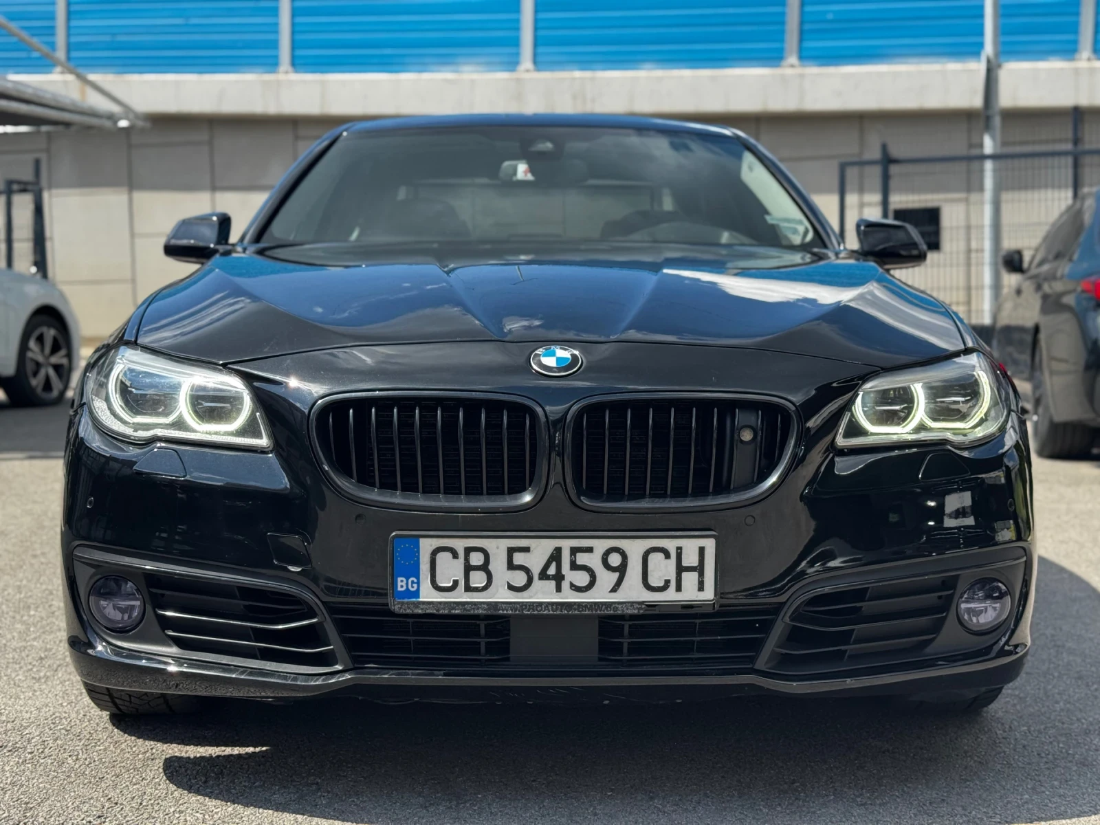 BMW 530 d xDrive LED PANO Keyless HUD Soft-close Обдухване - изображение 2