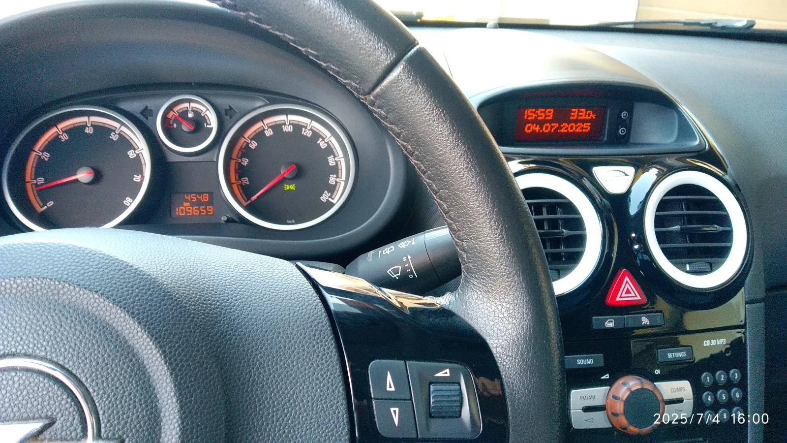 Opel Corsa 1.2 OPC LINE Limited Edition - изображение 10