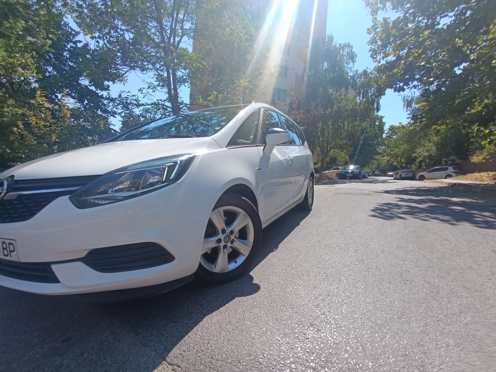 Opel Zafira 1.6 дизел - изображение 3