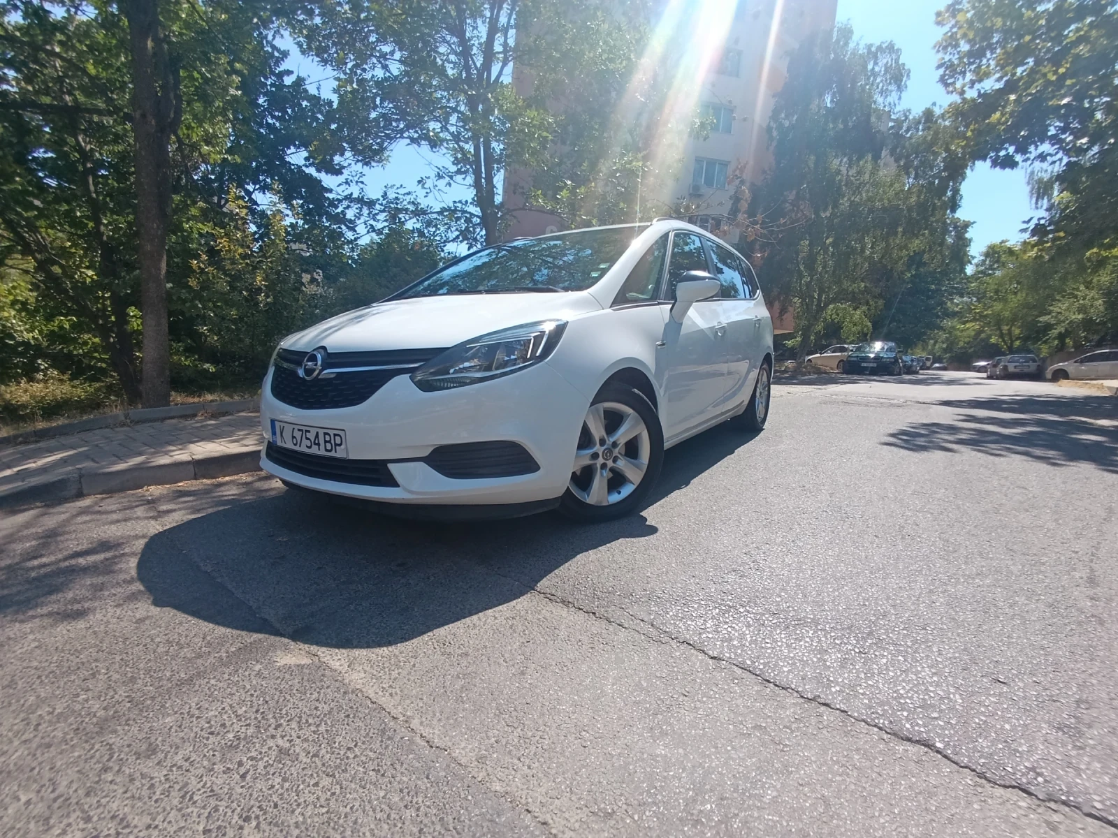 Opel Zafira 1.6 дизел - изображение 2