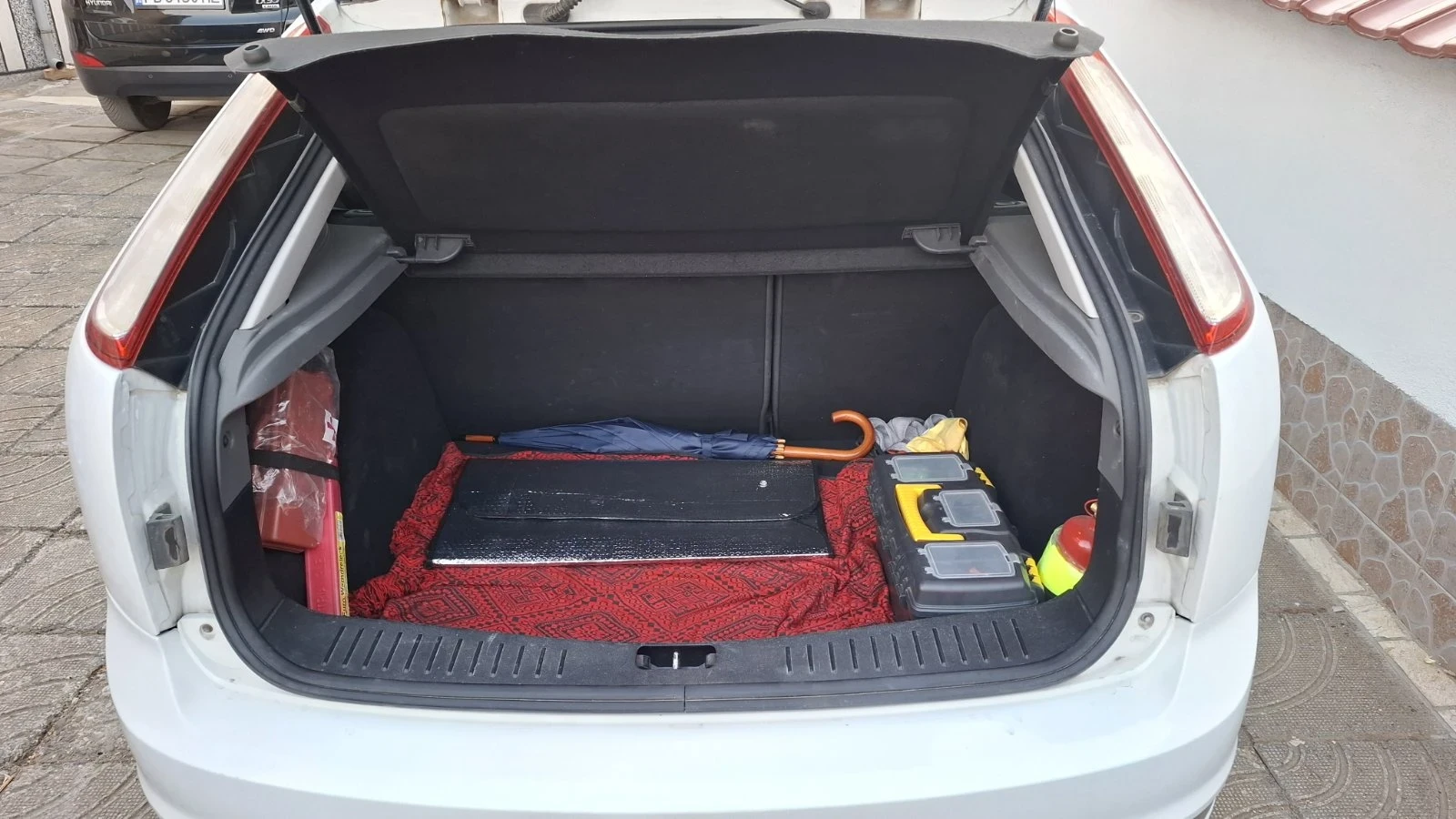 Ford Focus 1.8i - изображение 9