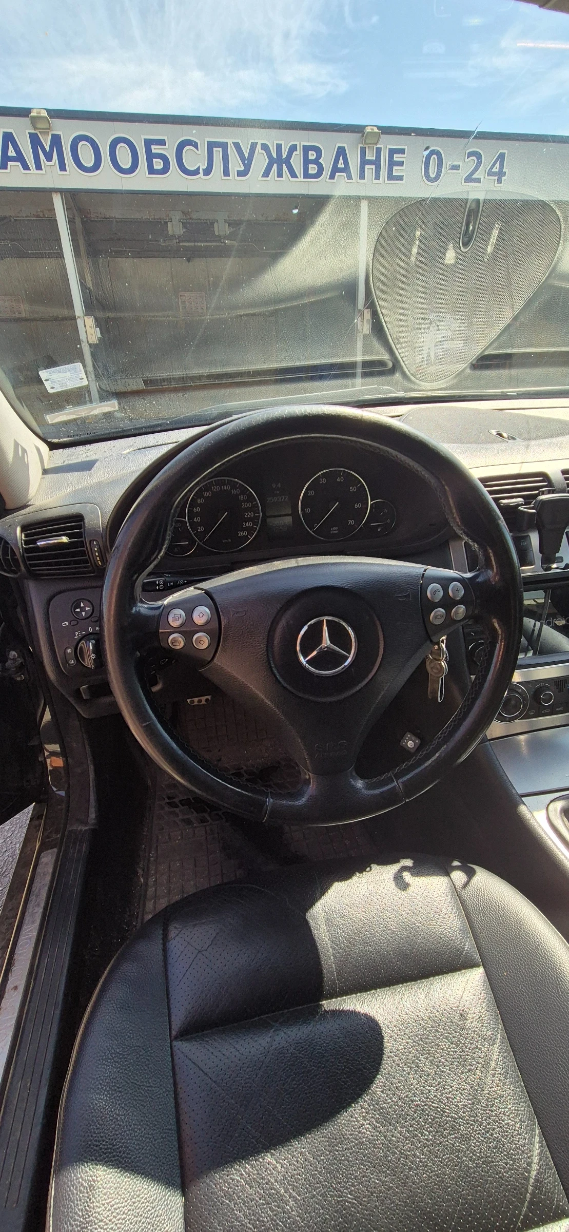 Mercedes-Benz C 200 Kompresor - изображение 7