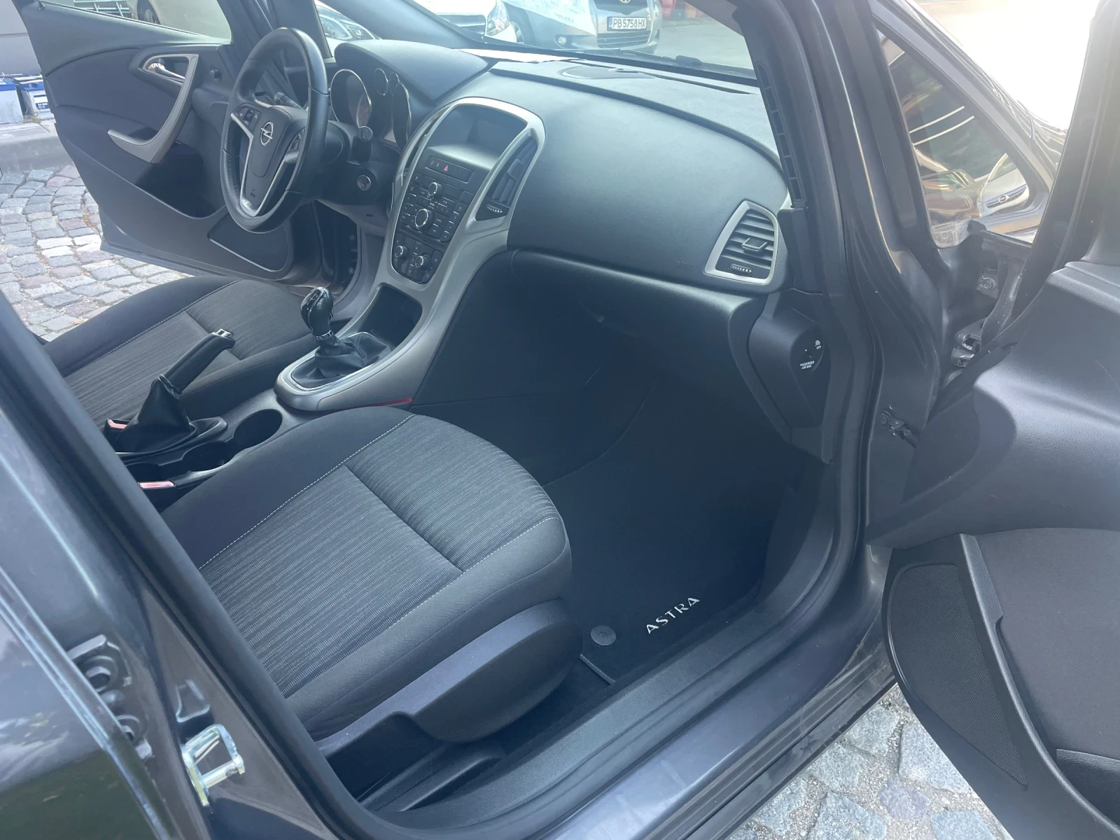 Opel Astra 1.4i Elective - изображение 9