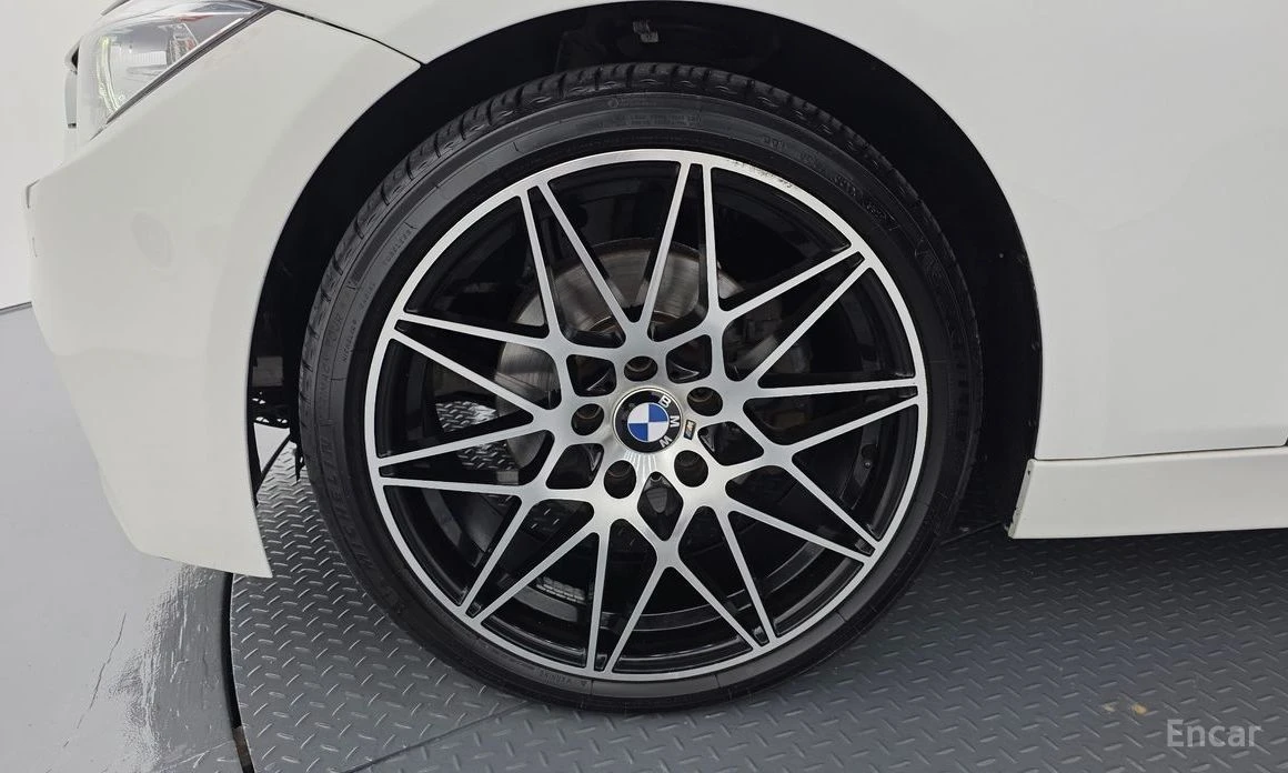 BMW 320  - изображение 5