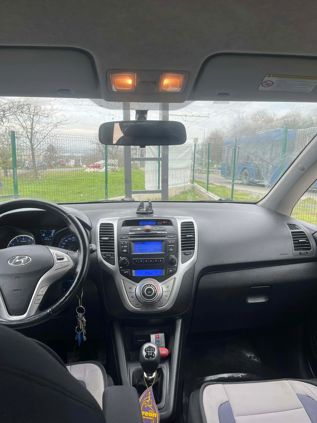 Hyundai Ix20 1.4 - изображение 8