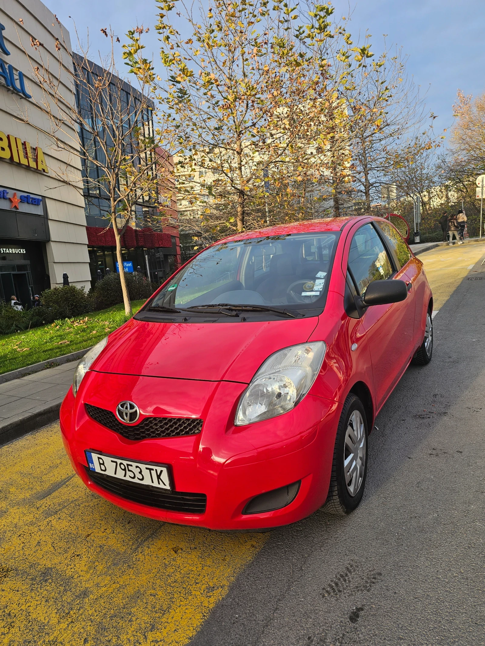 Toyota Yaris  - изображение 2