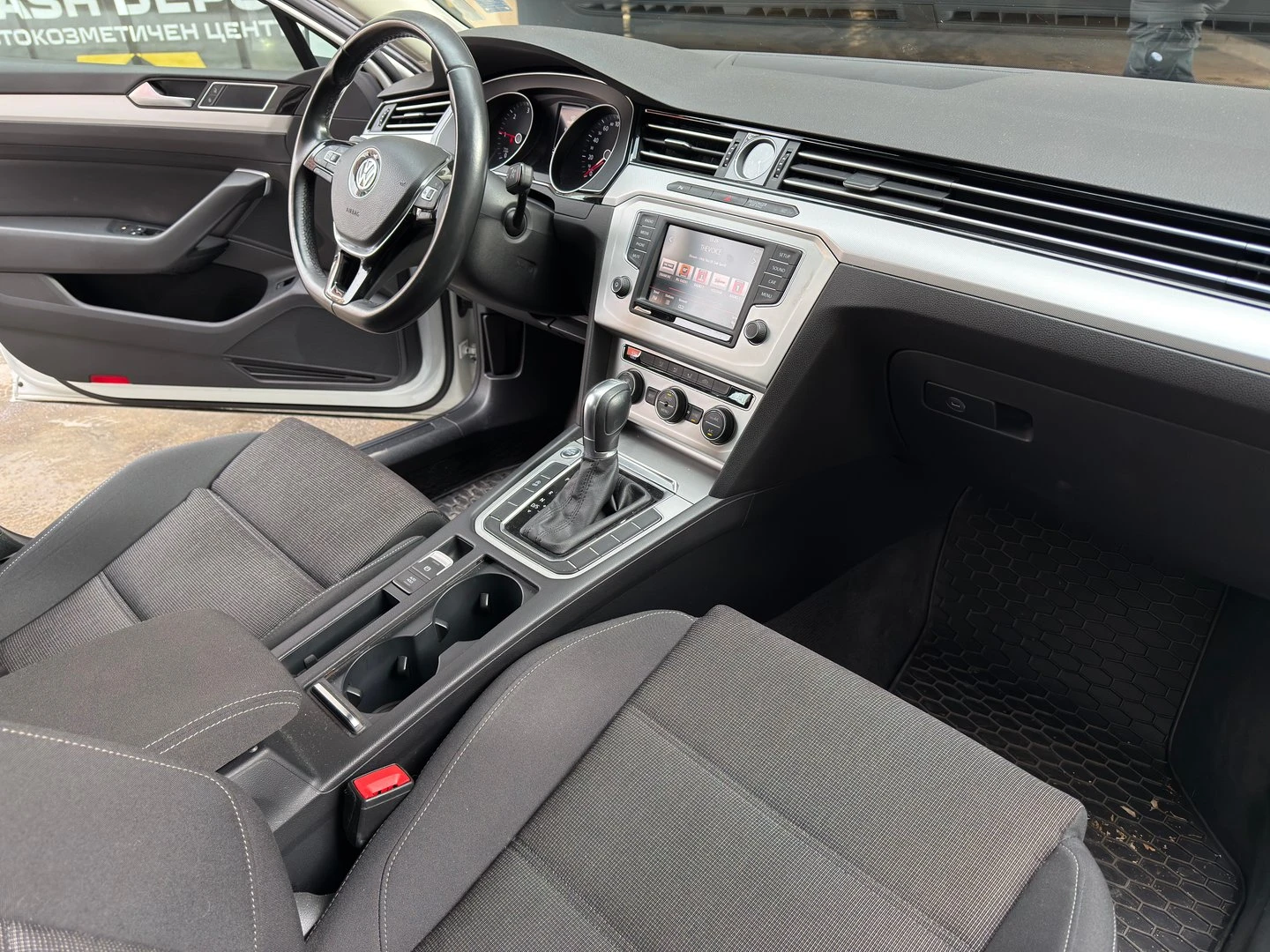 VW Passat Comfortline 2.0TDI BMT | Mobile.bg � ����������� 6