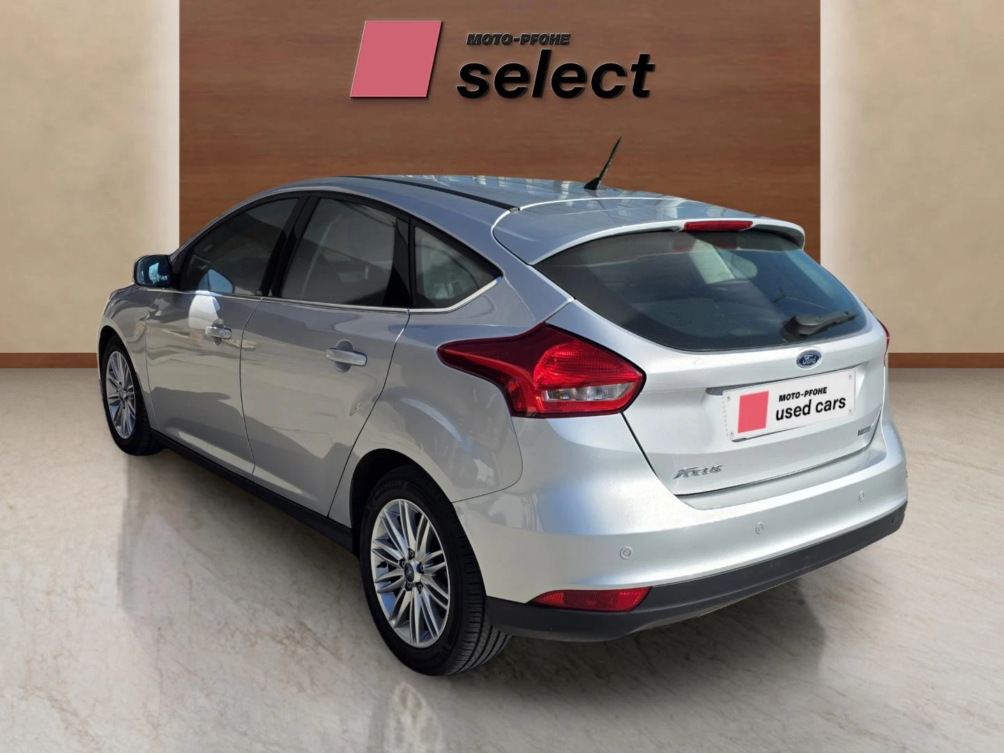 Ford Focus 1.0 EcoBoost, снимка 3 - Автомобили и джипове - 54141459