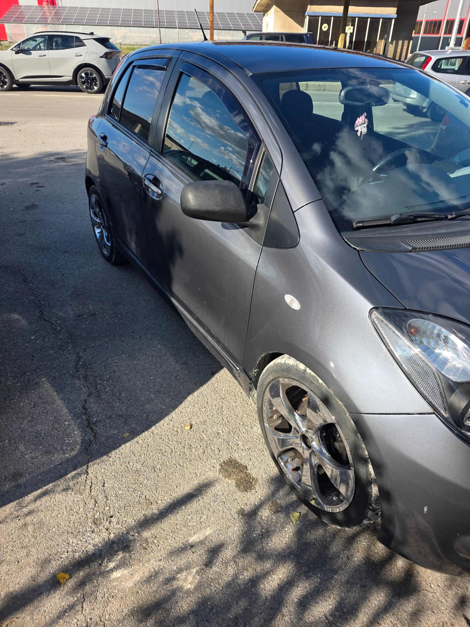 Toyota Yaris, снимка 4 - Автомобили и джипове - 56106005