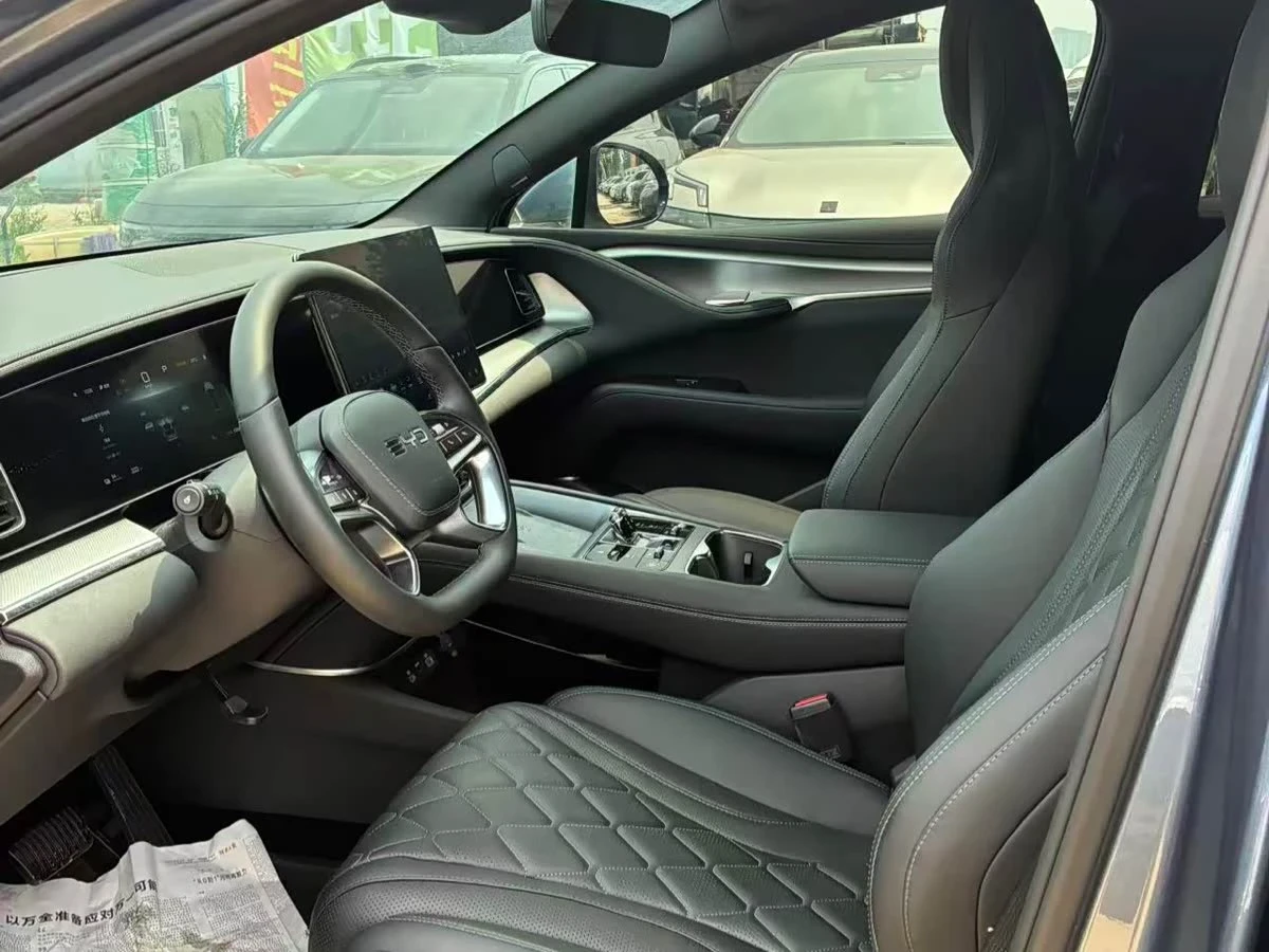 BYD Sealion 7 Smart Navigation Edition 610 km autogeorge.com, снимка 8 - Автомобили и джипове - 55368653
