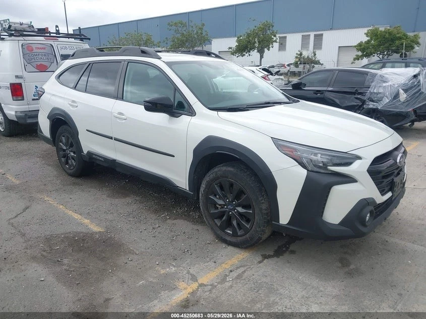 Subaru Outback ONYX* EDITION* XT* ПОДГРЕВ* КАМЕРА* KEYLESS* 