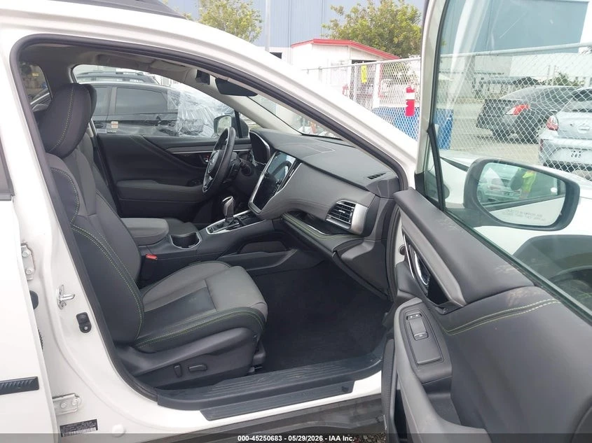 Subaru Outback ONYX* EDITION* XT* ПОДГРЕВ* КАМЕРА* KEYLESS* , снимка 9 - Автомобили и джипове - 55380161