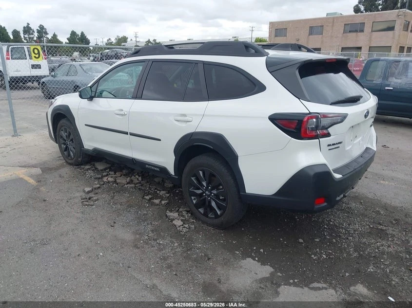 Subaru Outback ONYX* EDITION* XT* ПОДГРЕВ* КАМЕРА* KEYLESS* , снимка 4 - Автомобили и джипове - 55380161