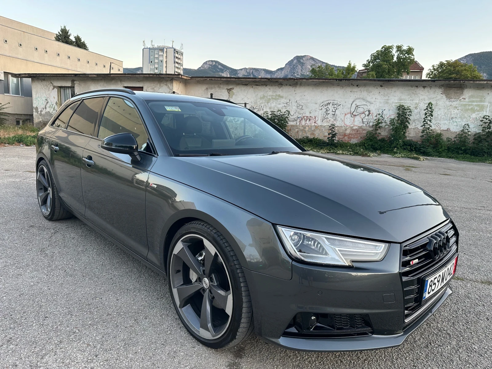 Audi A4 S-line Quattro , снимка 7 - Автомобили и джипове - 55874953